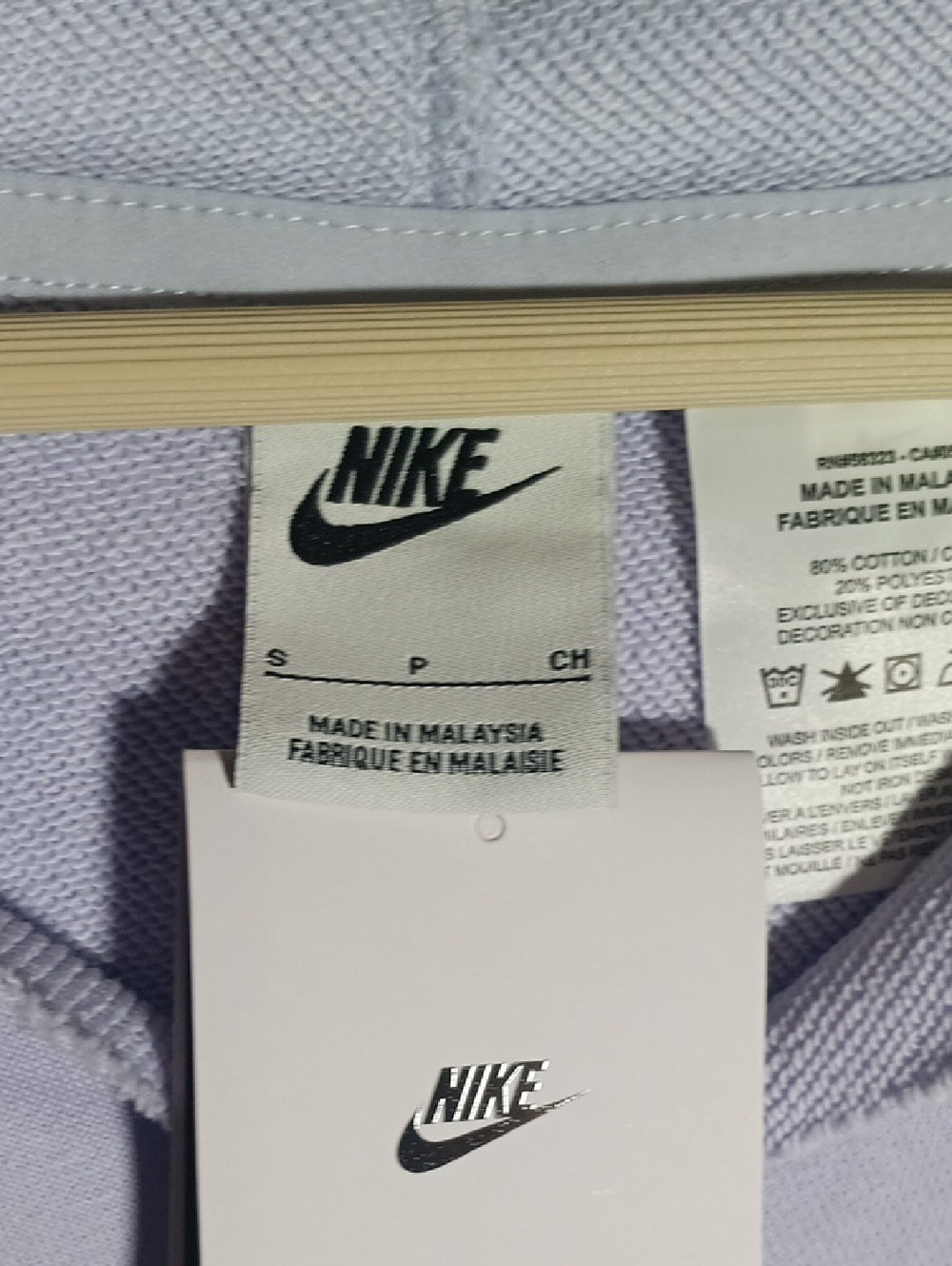 Nike Lavender Cropped Hoodie - Picture 2 of 8